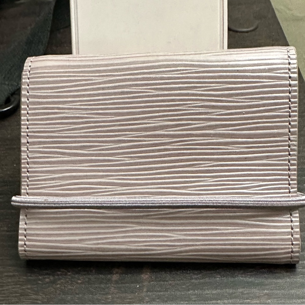 Authentic Louis Vuitton Epi Porte Monnaie Elastique Wallet - Picture 2 of 13